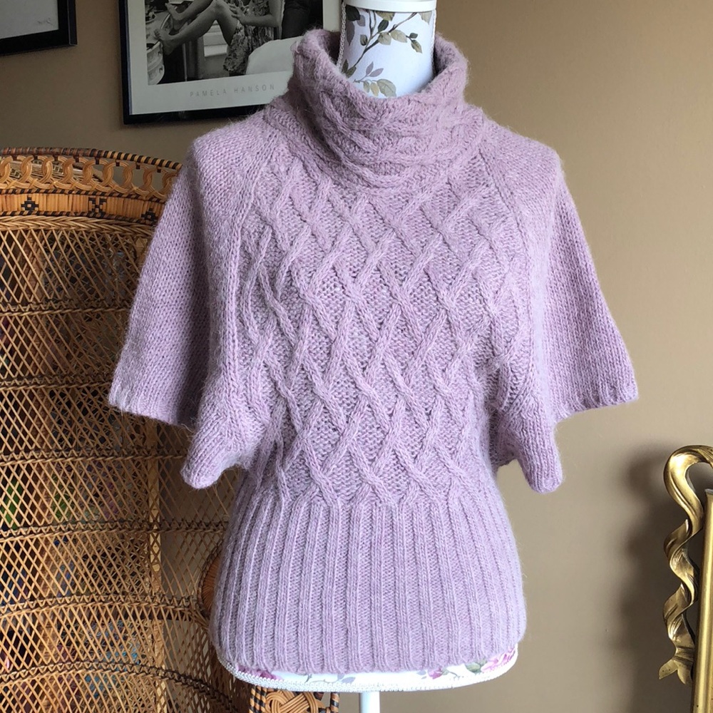 Twin liliac Italian sweater Small